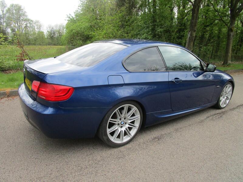 BMW 3 SERIES