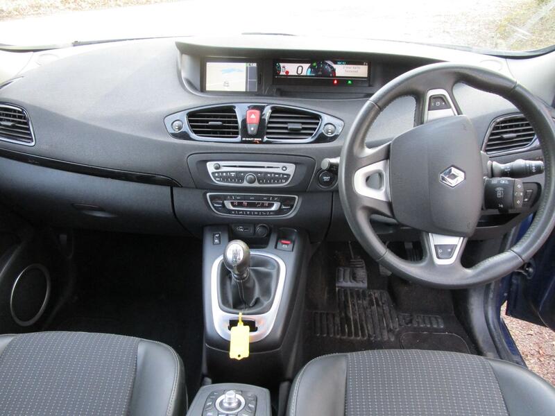 RENAULT SCENIC